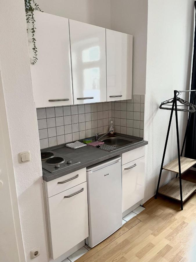 Endless: Mitten Im Zentrum Inkl. Stellplatz Appartement Schwerin  Buitenkant foto